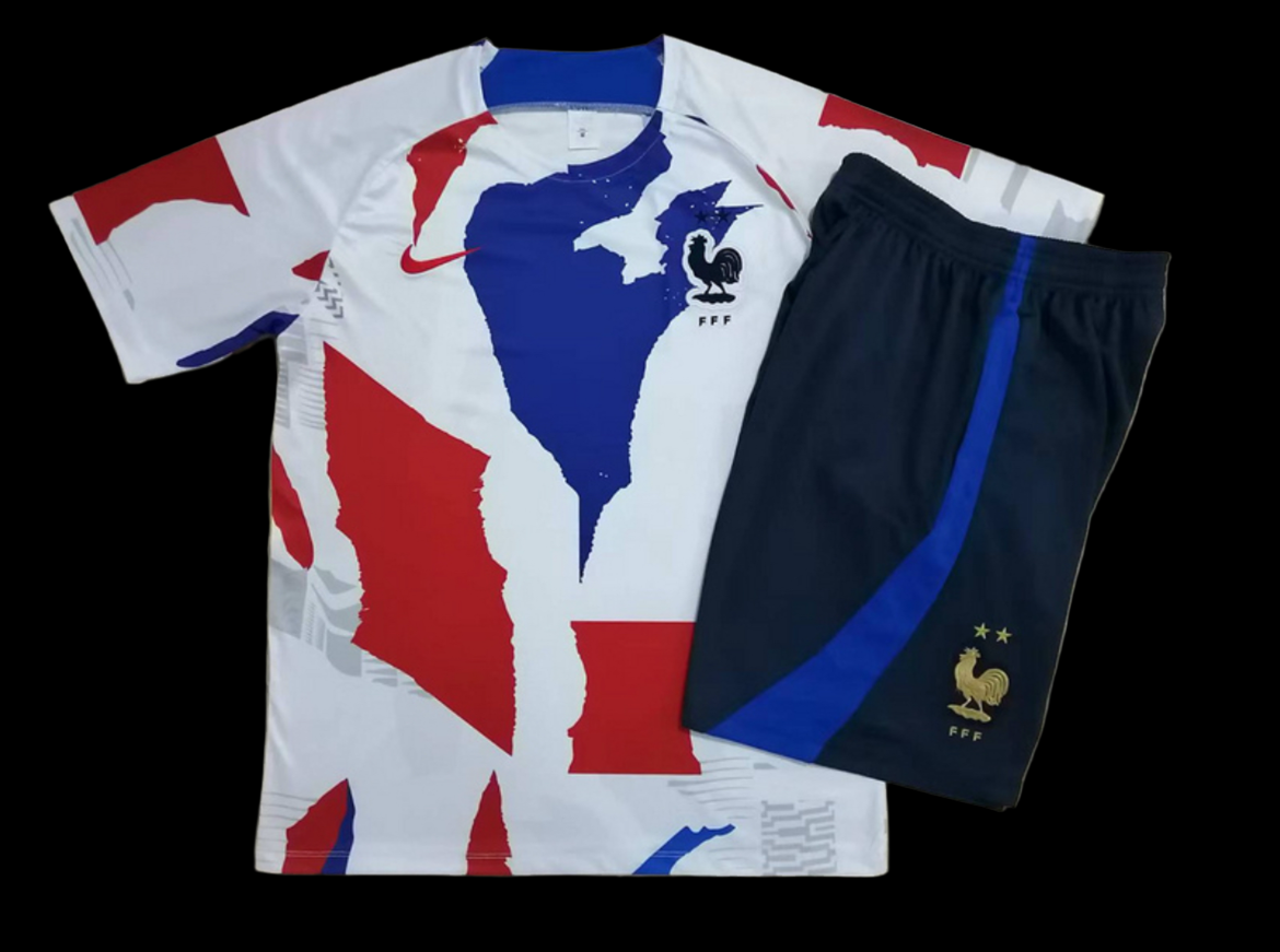 FRANCE 22/23 TRAINING KIT